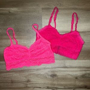 2 pink lace bralettes size M
